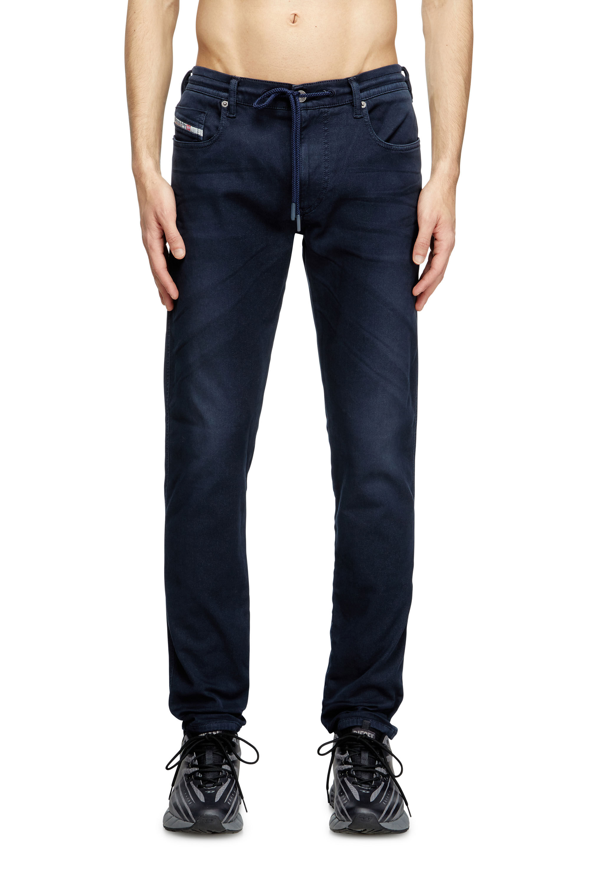 Diesel - Man's Slim 2062 D-Strukt Joggjeans® 0670M, Blue - 3