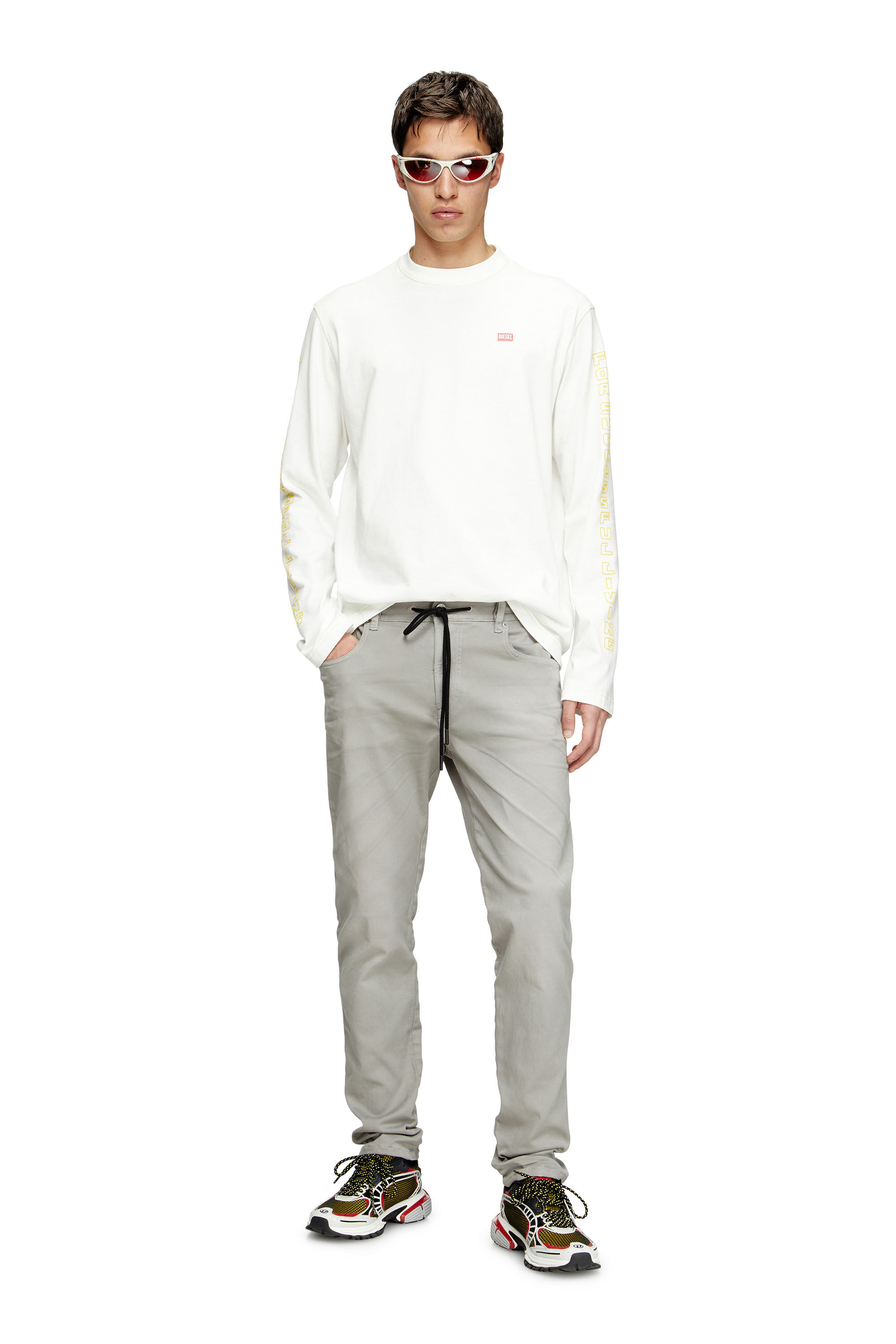 Diesel - Man's Slim 2062 D-Strukt Joggjeans® 0670M, Grey - 1