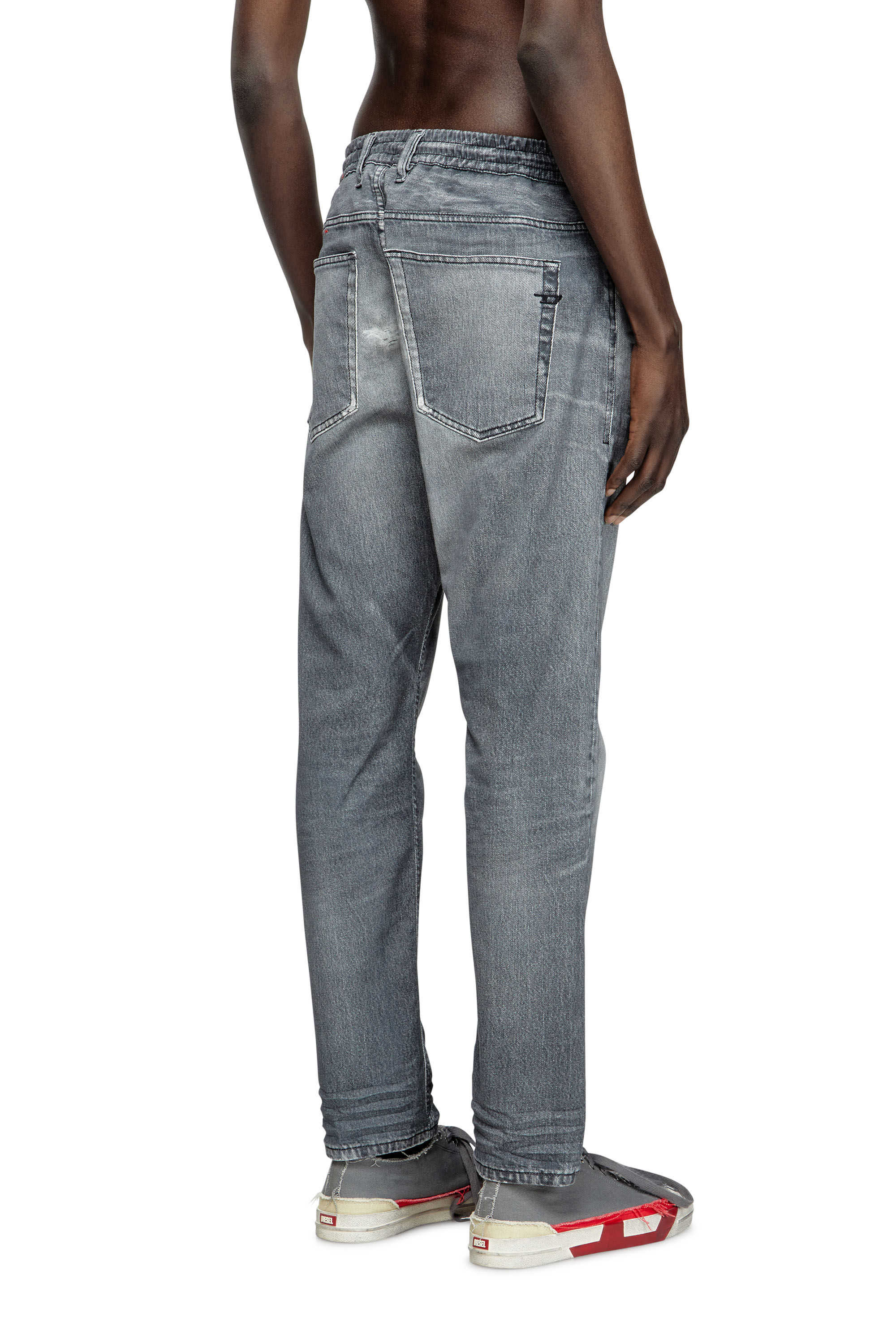 Diesel - Man's Regular 2032 D-Krooley Joggjeans® 068PC, Grey - 4